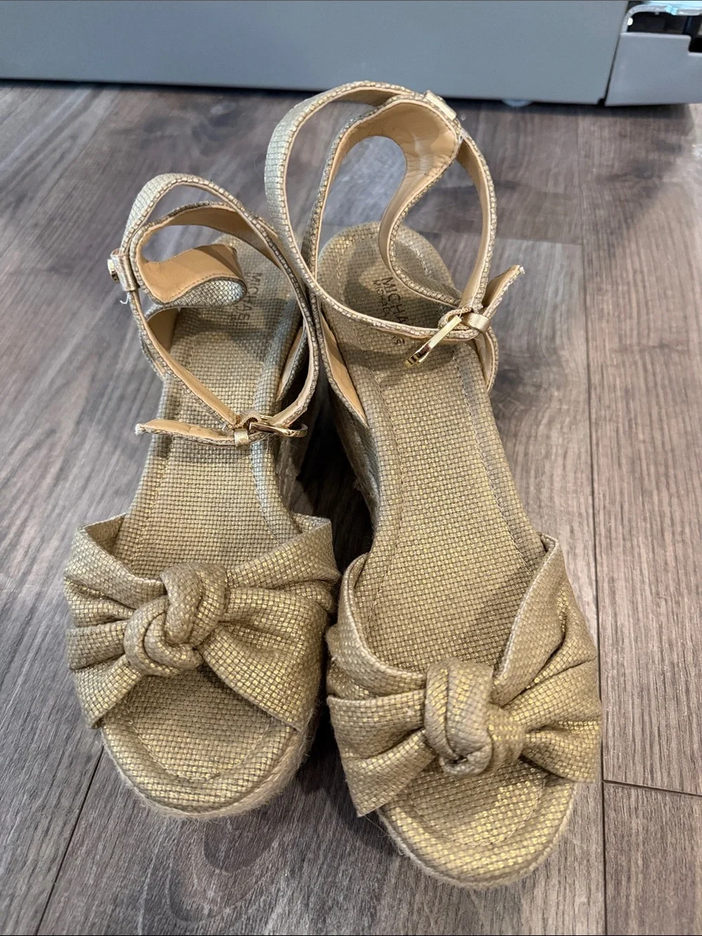 Michael Kors Maxwell Mid Wedge Sandals Sz 8.5